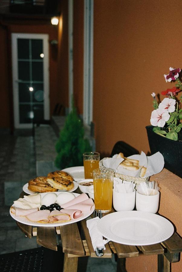 Homey Tbilisi Bagian luar foto