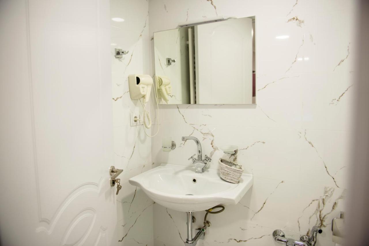 Homey Tbilisi Bagian luar foto